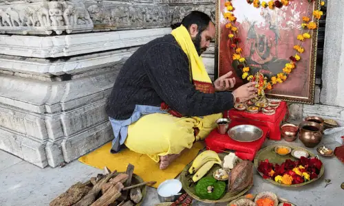 Vedic-click-online-puja-booking-platform-services-1